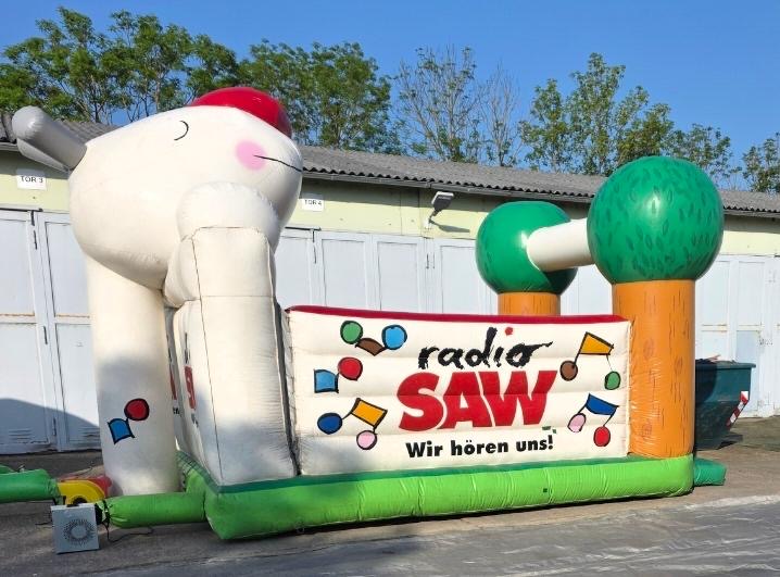 SAW Hüpfburg