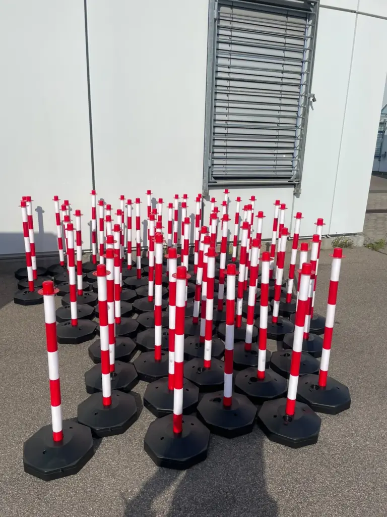 Kettenständer / Kettenpfosten-Set inkl. Kunststoffkette Absperrtechnik